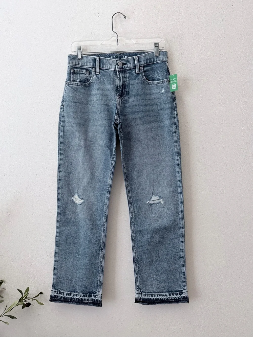NEW Gap girls 90’s straight Blue Distressed Jeans